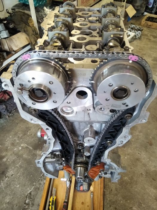 Двигатель 2.4 G4KJ Sportaeg ix 35 Sonata Optima Santa Fe Sorento