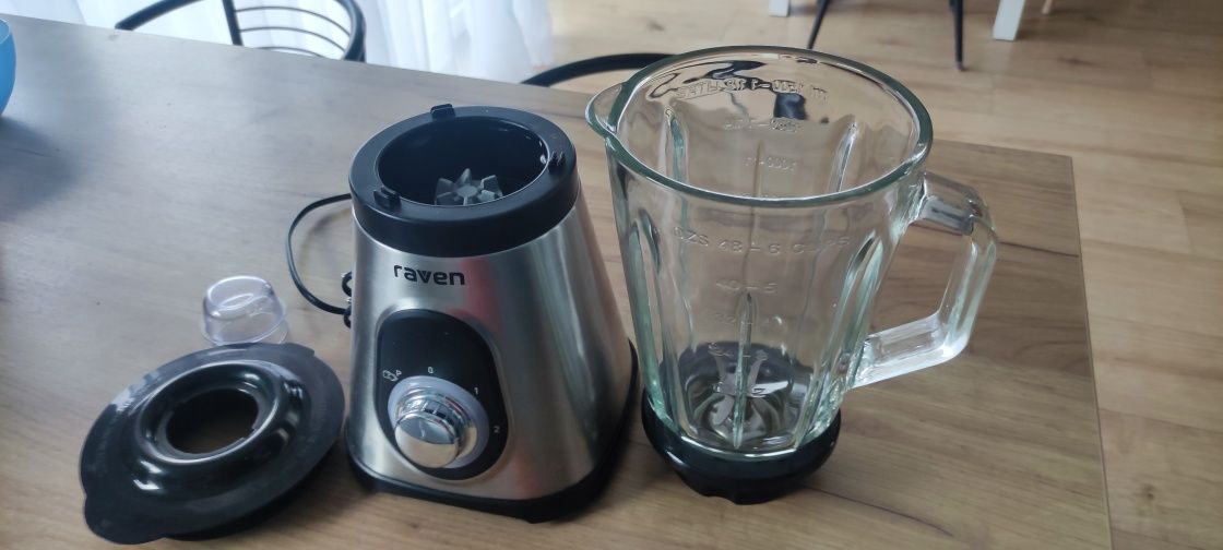 Blender kielichowy Raven EBK003X