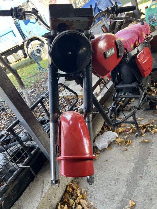 Продам іж юпітер 5 потрібно мотор