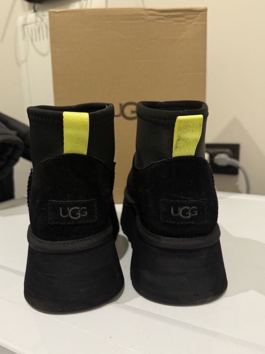 UGG , уггі продаю