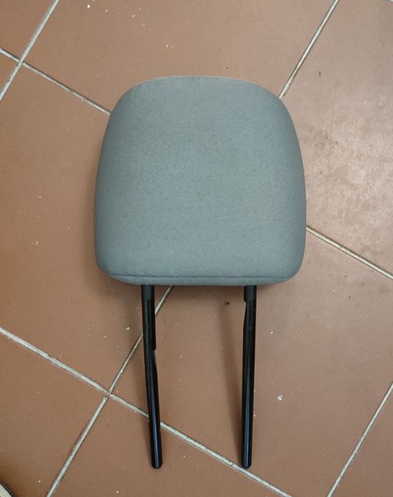 Cabeceiras de bancos automóvel