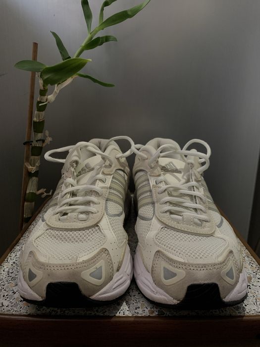 adidas Response CL “Off White кросівки оригінал