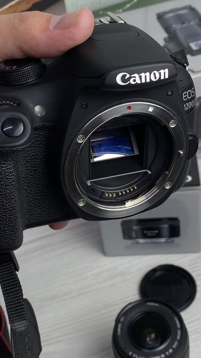 Фотоапарат Canon 1200D + 50 mm 1/8