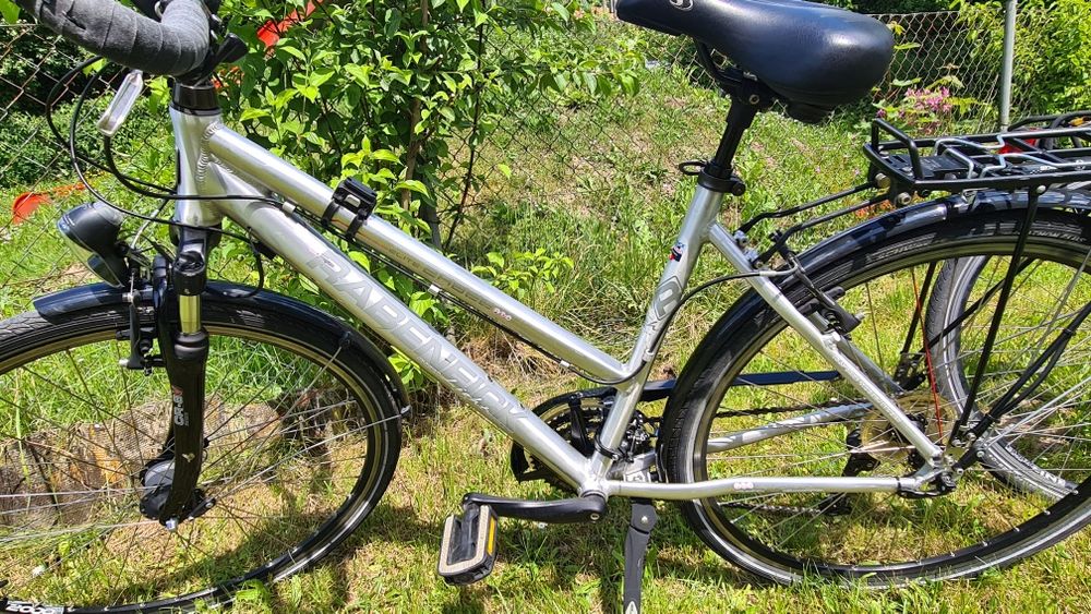 Rower trekkingowy  kola 28 cali osprzęt deore