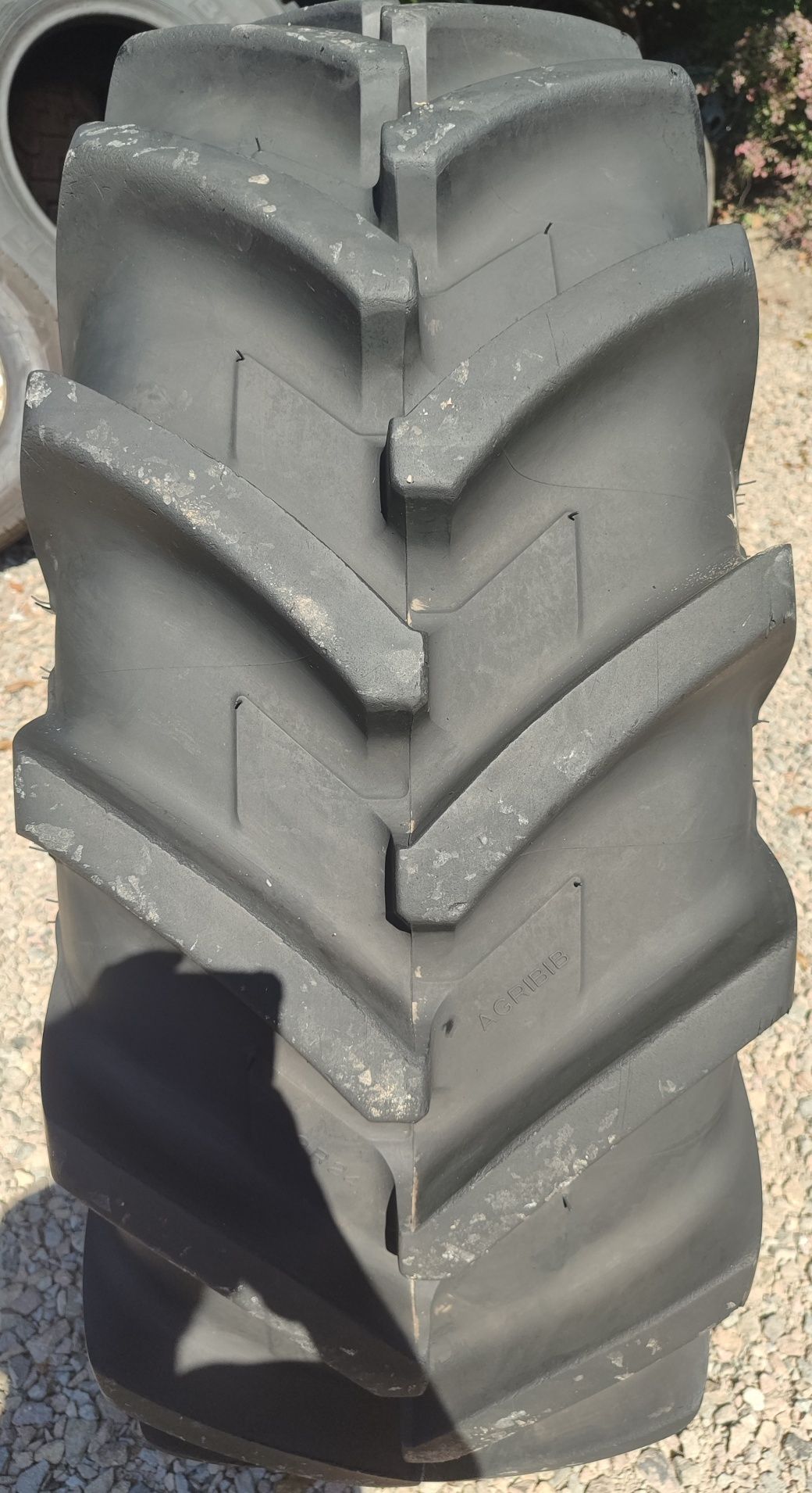 Opona Michelin AGRIBIB 16.9 R24 16.9-24