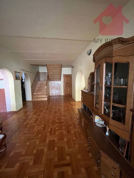 Продаж будинку в Сторожниці