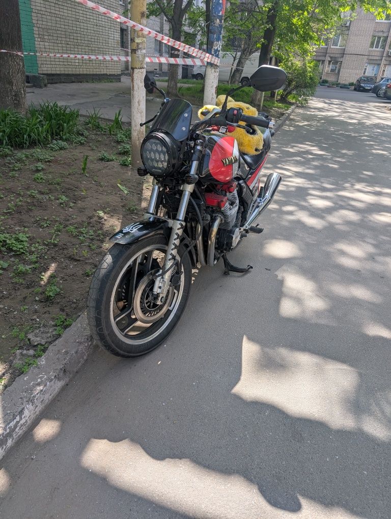 Yamaha xj 750 84