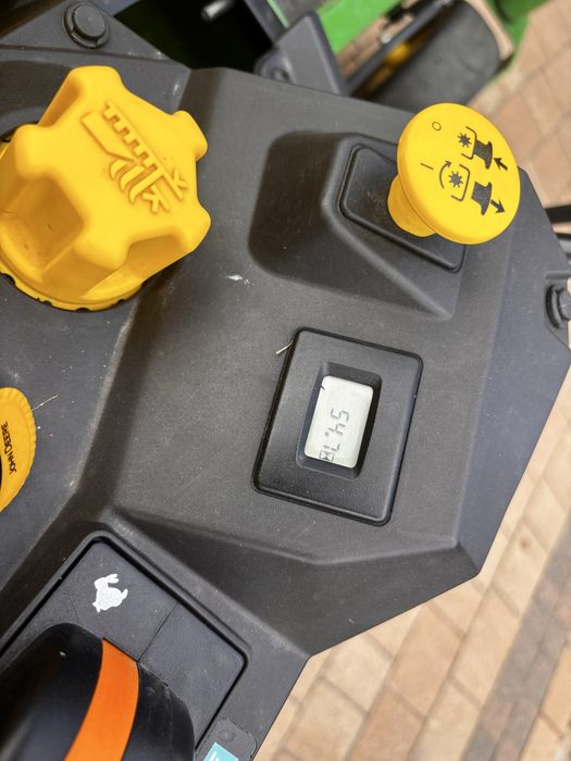 profesjonalny JOHN DEERE z330r zero turn traktorek kosiarka USA 23KM