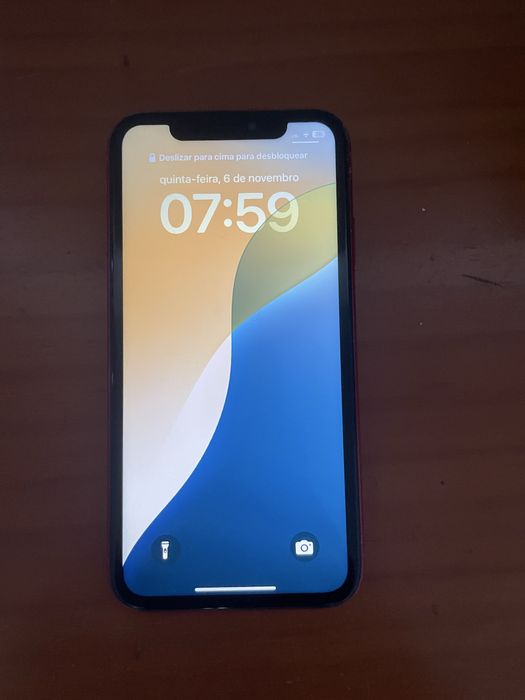 Iphone 11 vermelho