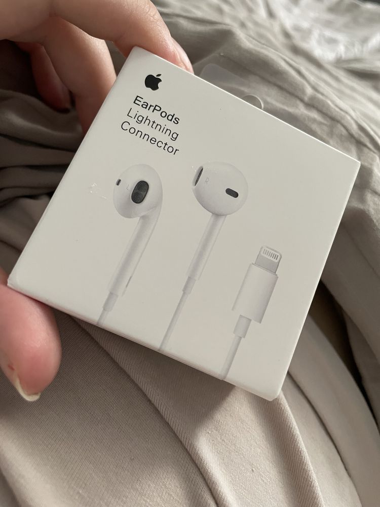 Наушники Earpods lightning проводные Apple новые