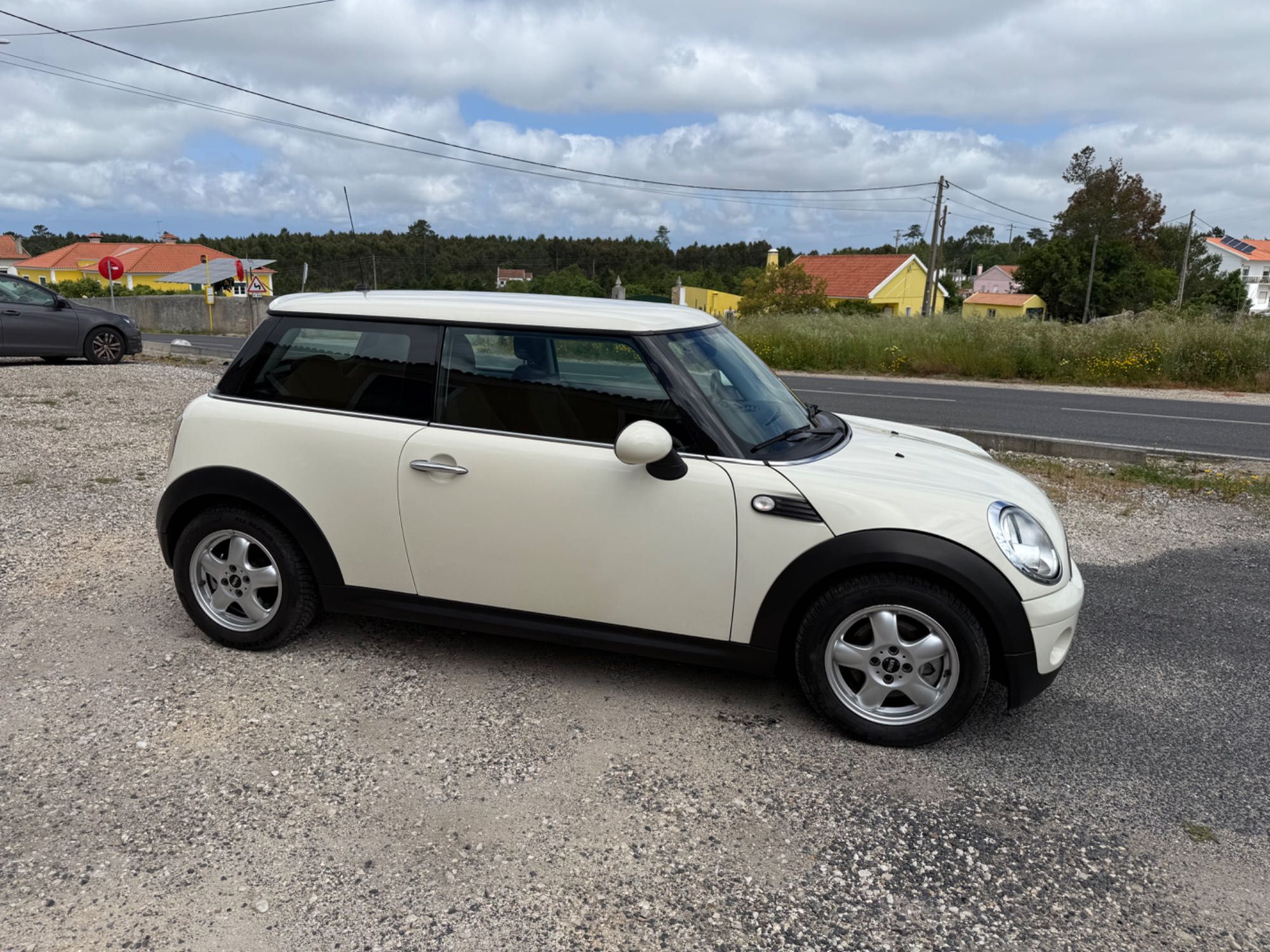 Mini cooper  one 1.4