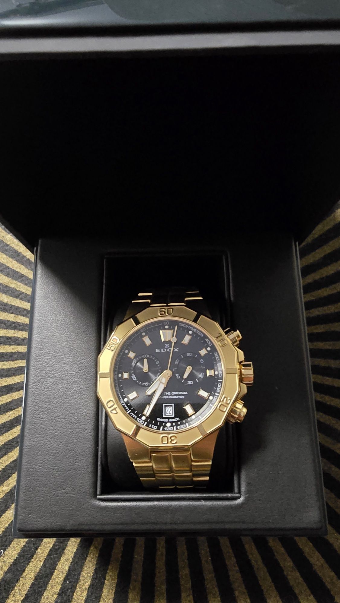Zegarek marki EDOX