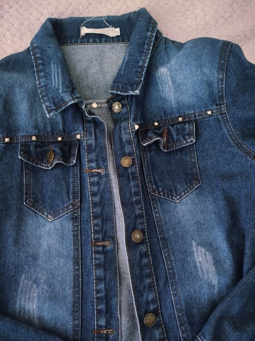 Джинсова куртка жіноча