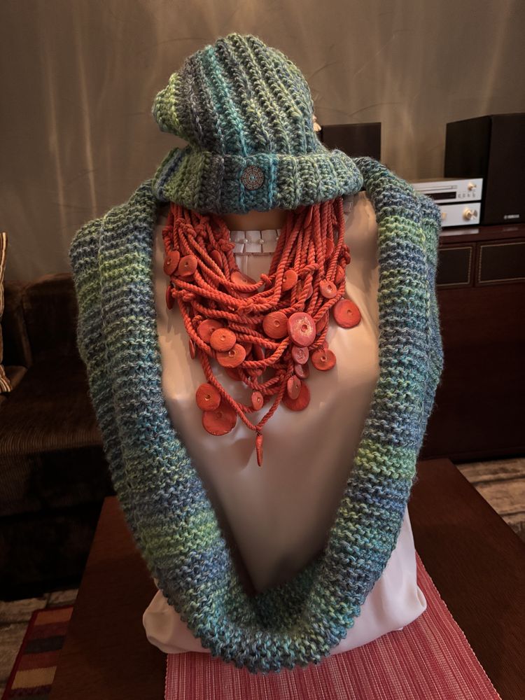 Komplet zimowy czapka plus szeroki komin Handmade 30% wełny