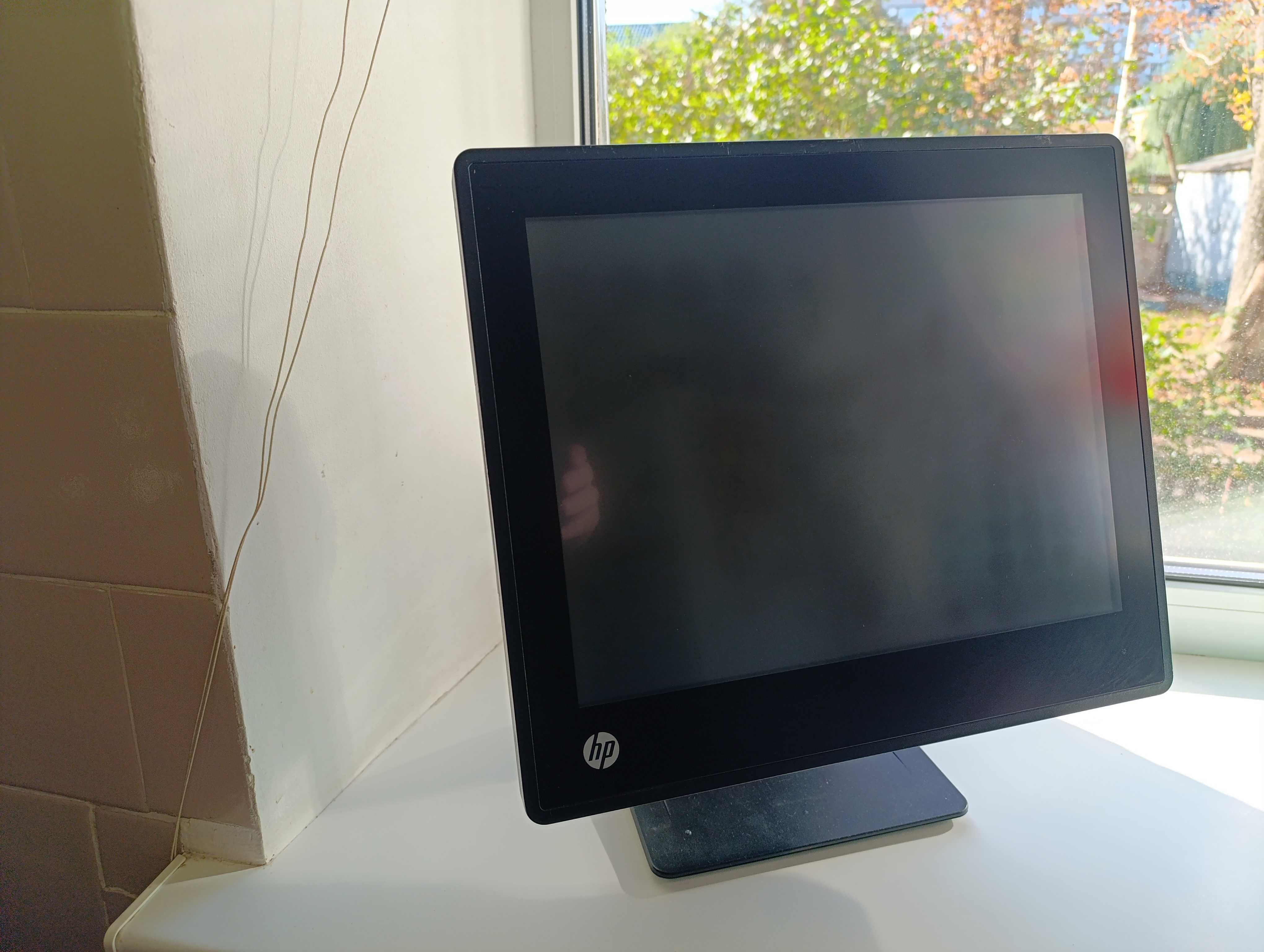 Пос терминал HP RP7 Retail System Model 7800 POS
