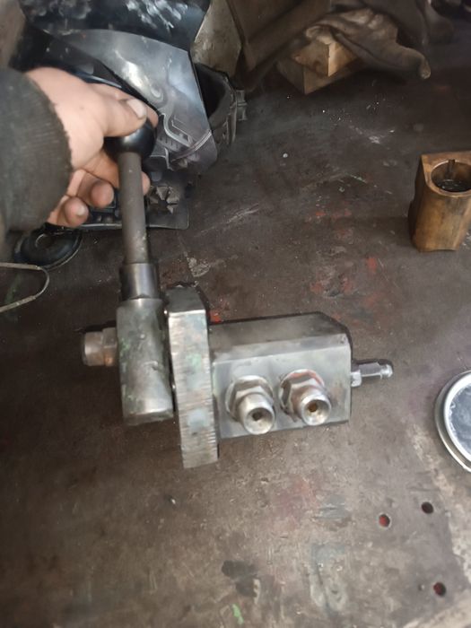 Запчастини на окс 1671