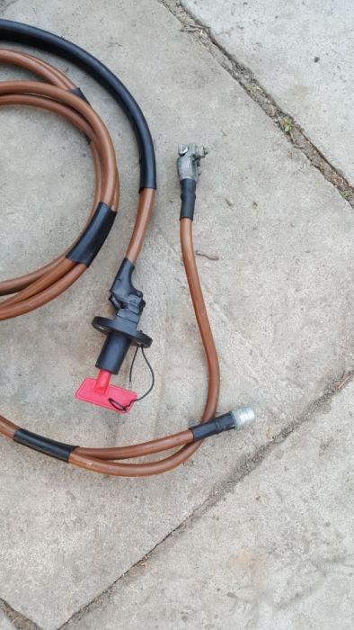 Odłacznik akumulatora hebel Hella Awaryjny Wyłacznik prądu Offroad