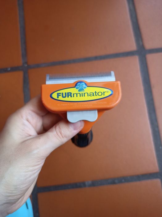 Escova FURminator para cão pelo longo