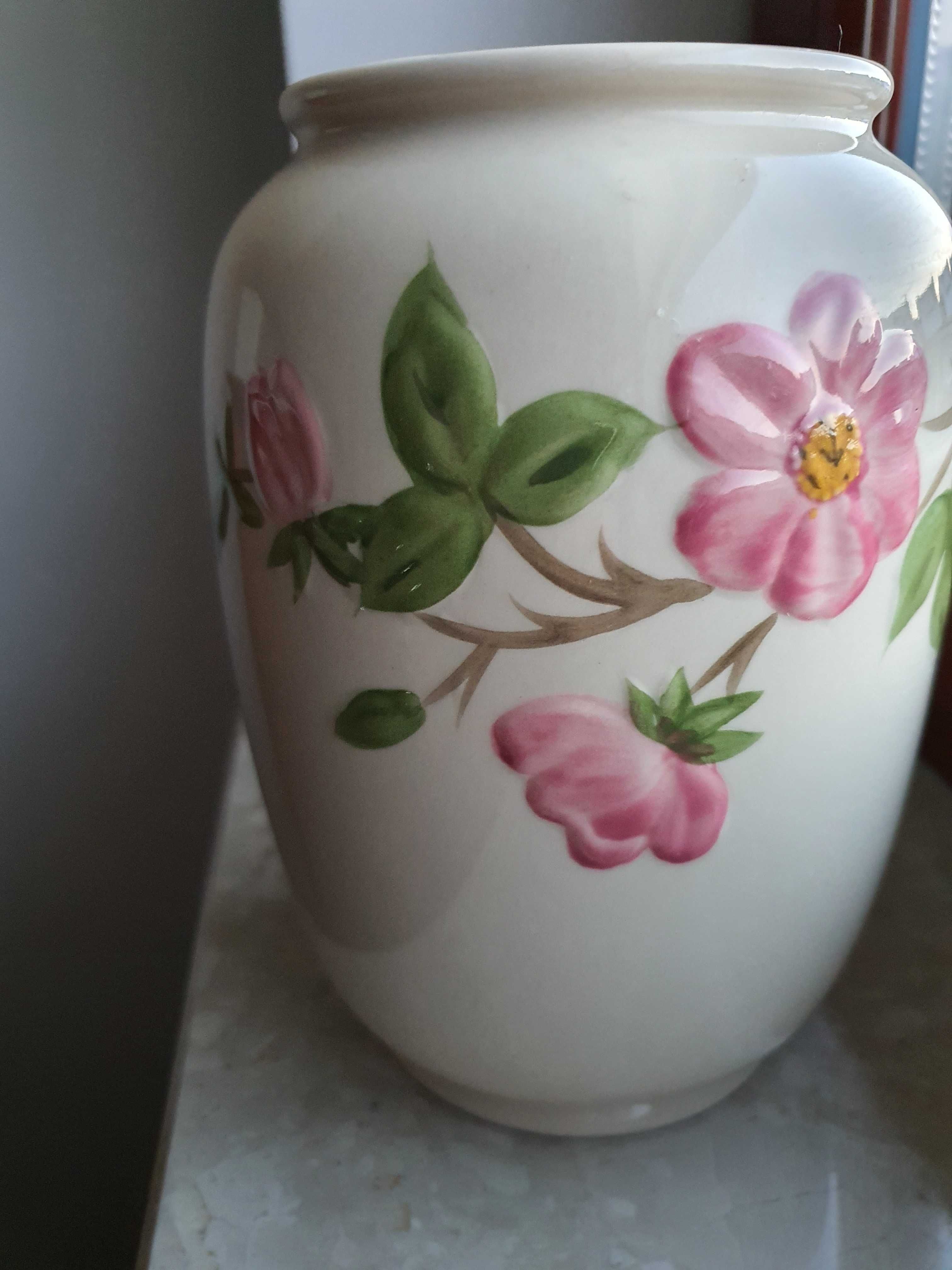 wazon z kwiatami - ceramika angielska