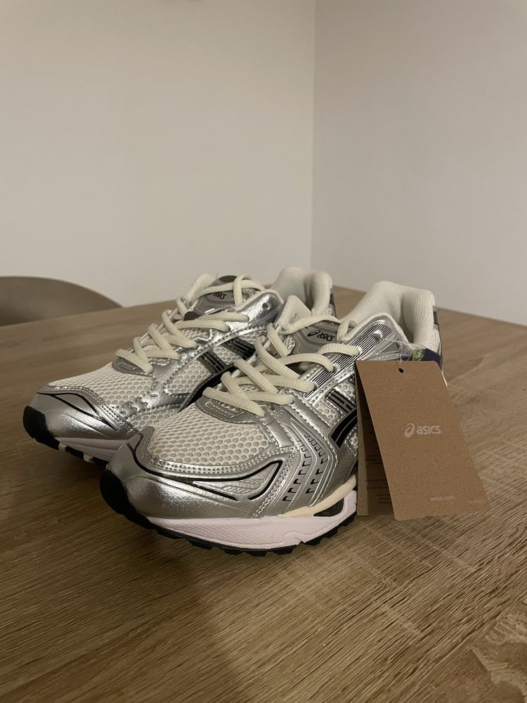 Asics Kayano 14 Cream Black 41,5