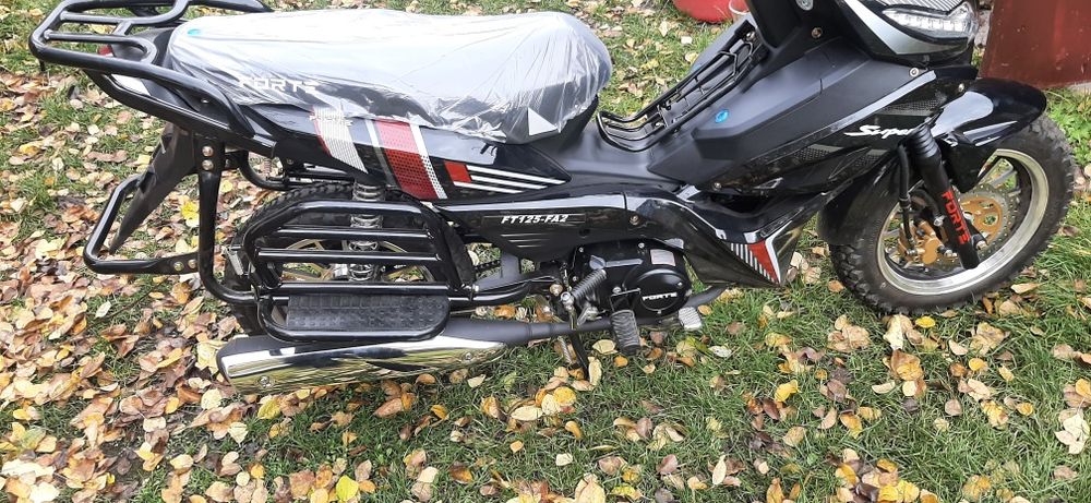 продам мопед 125 кубів