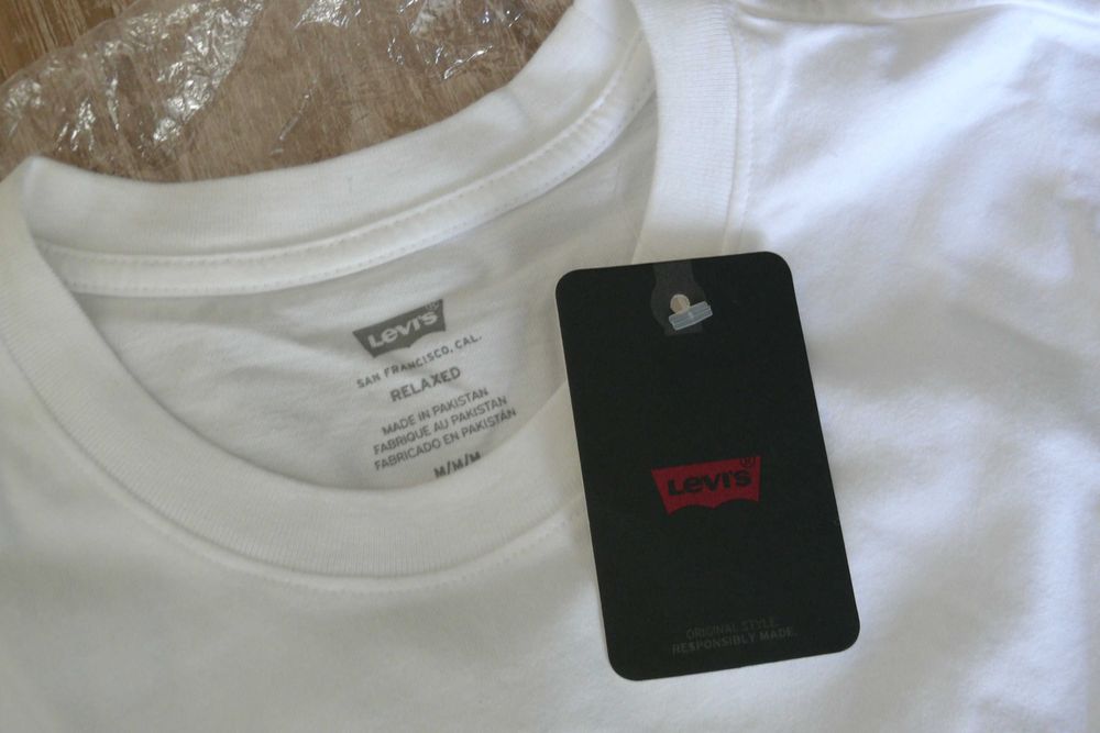 T-shirts Levi´s - Com etiqueta