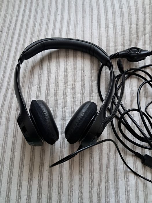 Sluchawki Logitech.