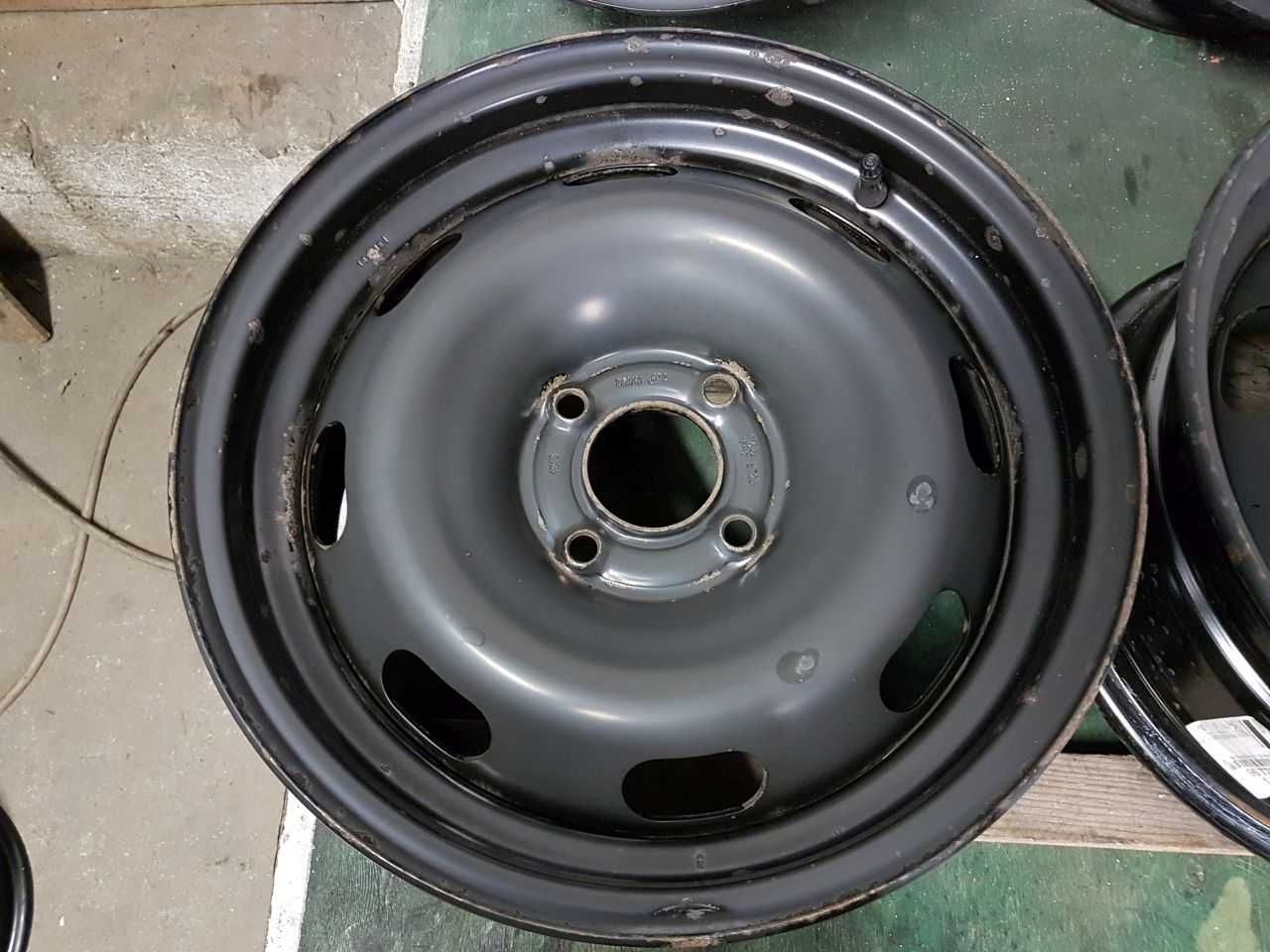 Felgi stal R15 4x108 6,5JX15H2 ET 20 Citroen C3 C4 Crossland