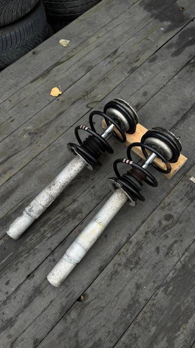 Стійки БМВ Е39 М57 SACHS оригінал розові мітки стойки стійки е39 бмв