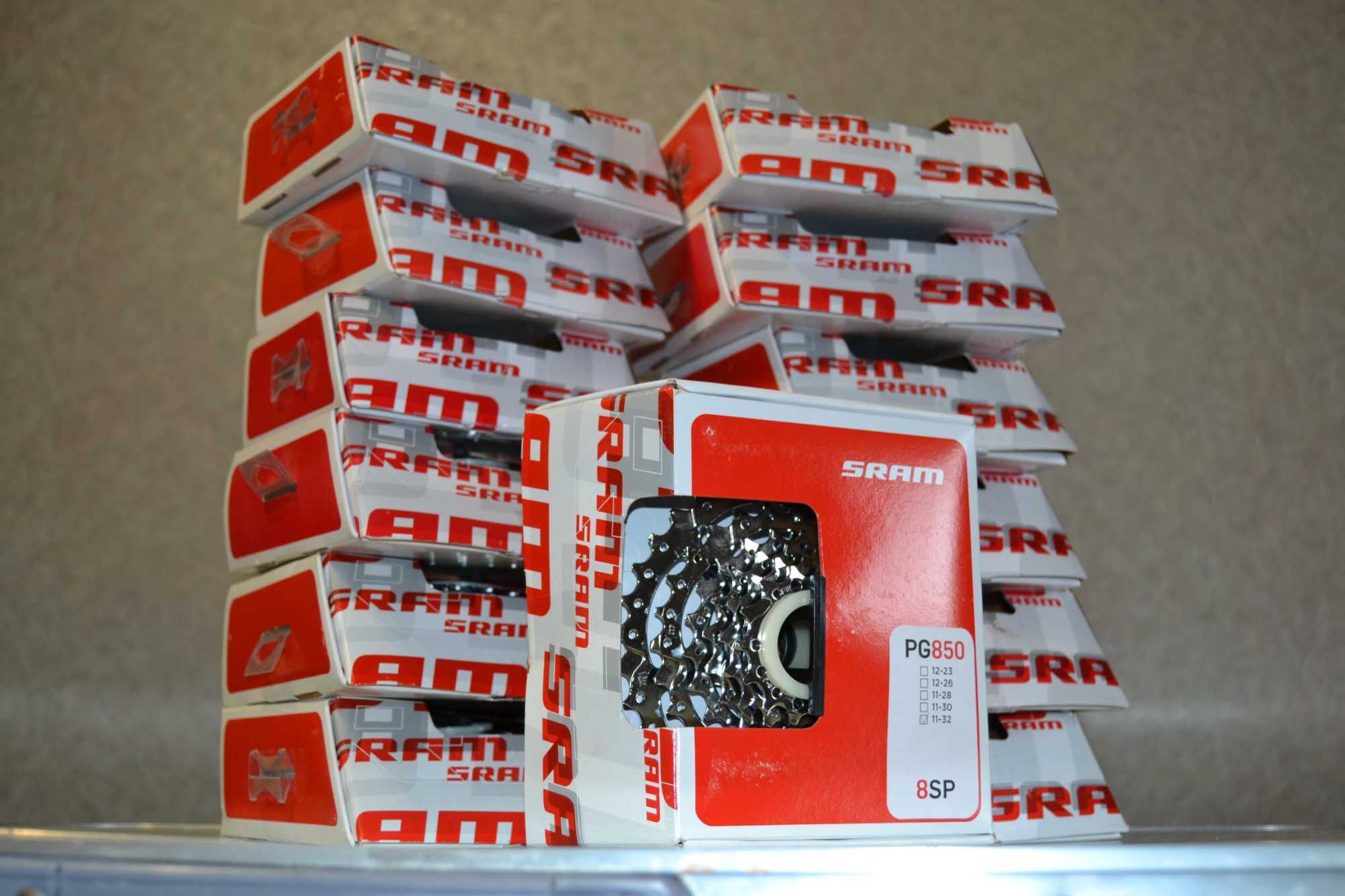 SRAM кассеты, SHIMANO. Все новое, оригинал