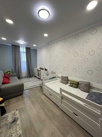 Продам 2 х комнатная квартира с ремонтом в ЖК Дмитриевский.