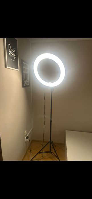 Lampa do makijażu