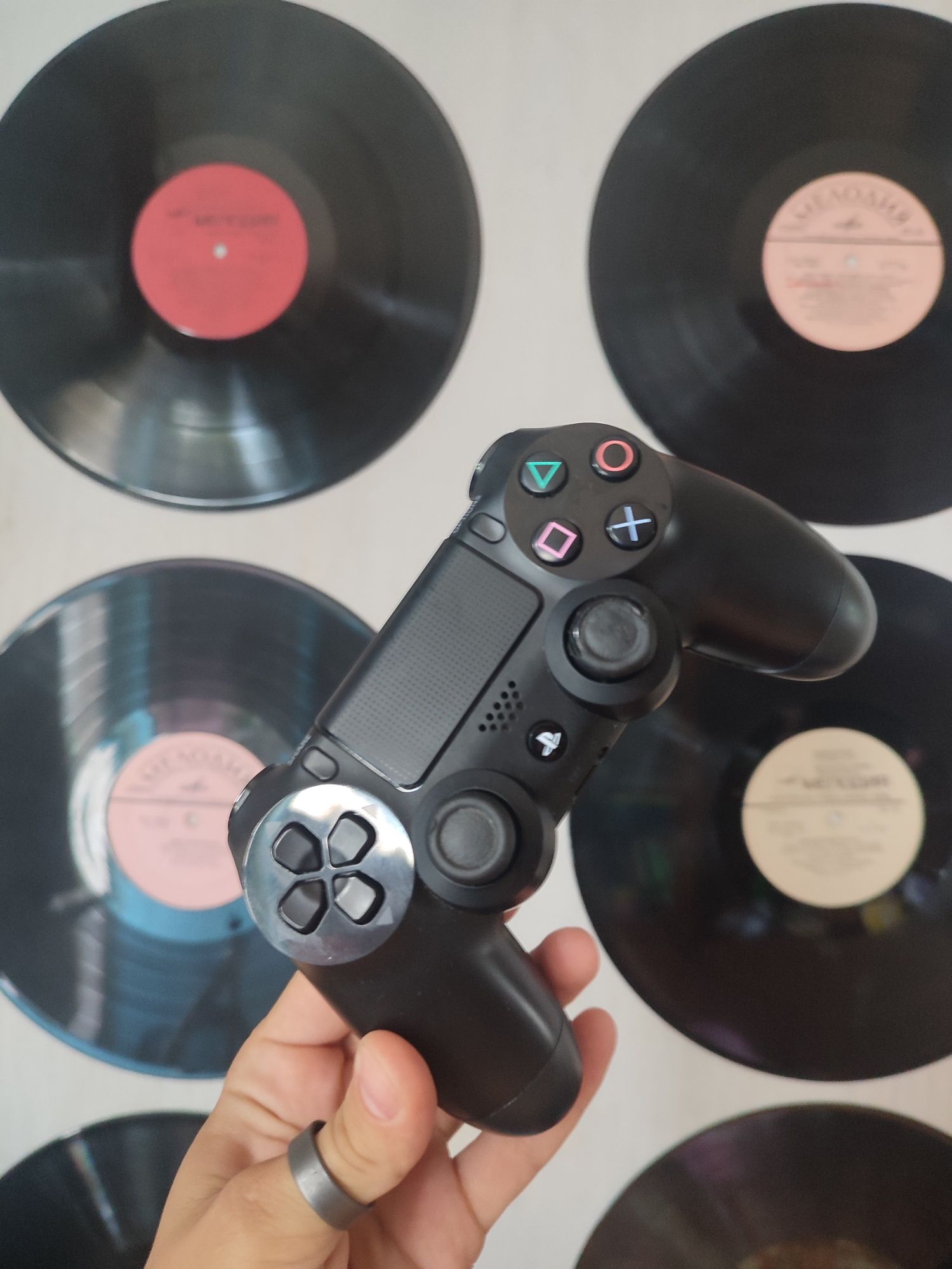 PlayStation / Playstation 4 / Dualshock / Dualshock 4 / контролер