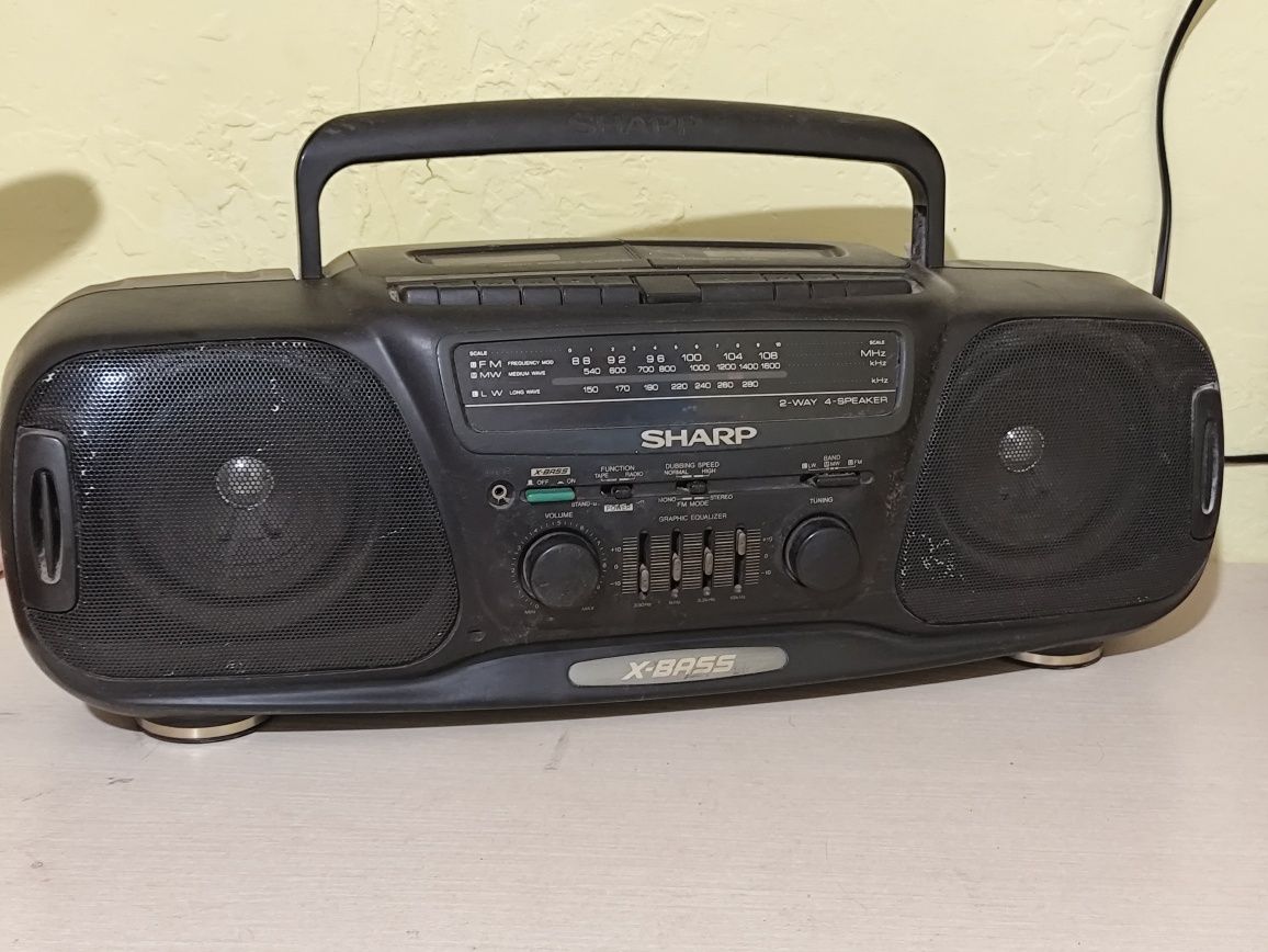 Магнитофон Sharp WQ -700H