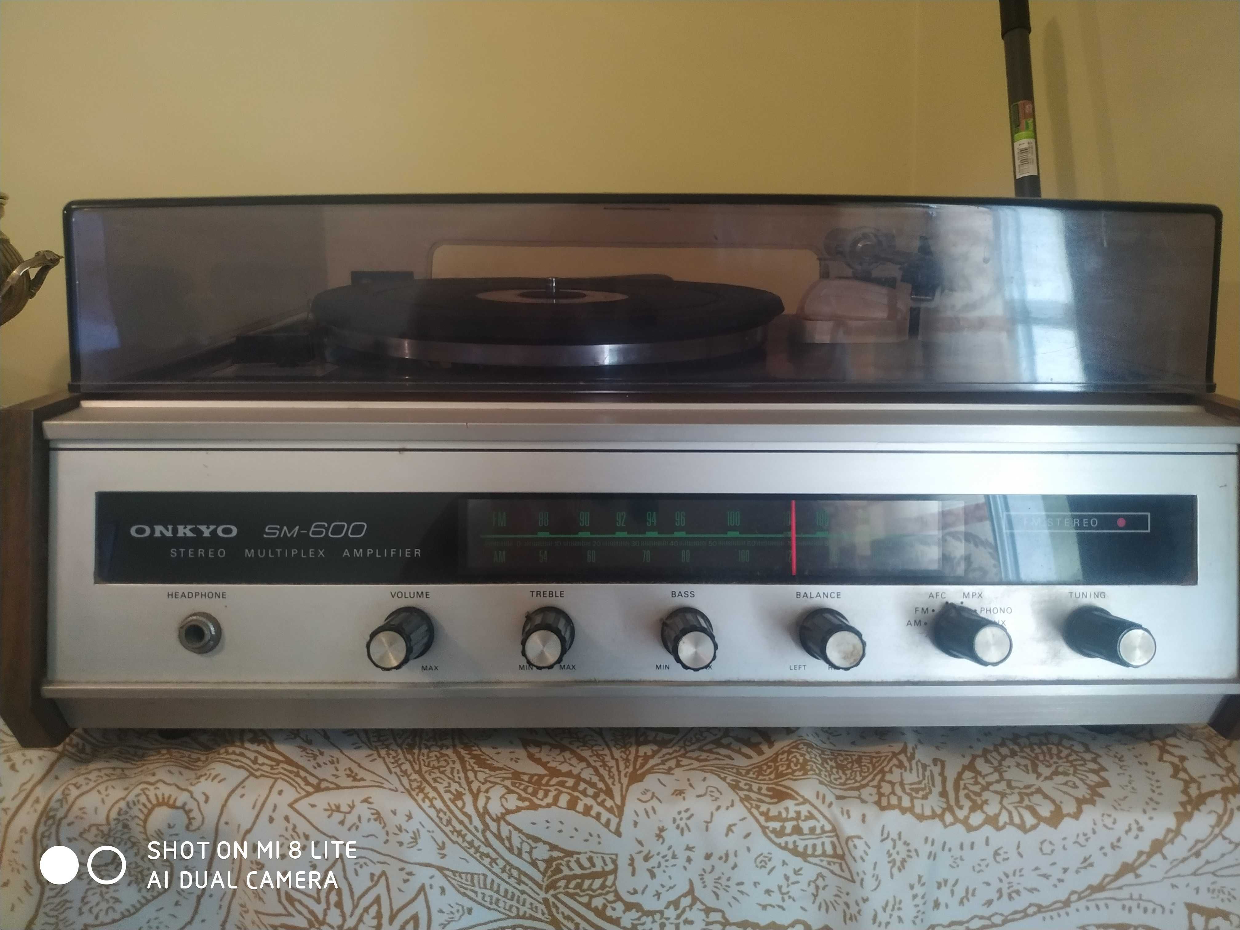 Vitrola SM-600 ONKYO