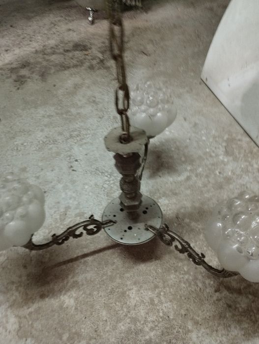 Aquecedor a gás candeeiros e espelhos com luz