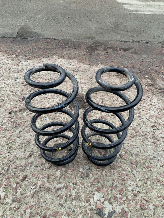 Задні пружини оригінал Fiat Doblo 263 opel combo 263 пружина