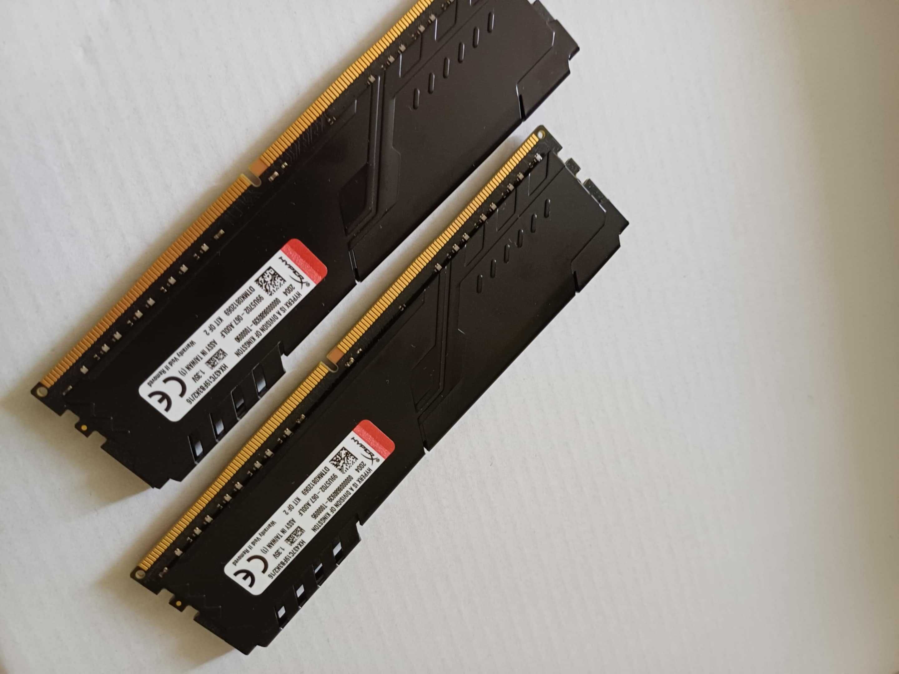 Оперативна пам'ять HyperX 16 GB (2x8GB) DDR4 3733 MHz Fury Black