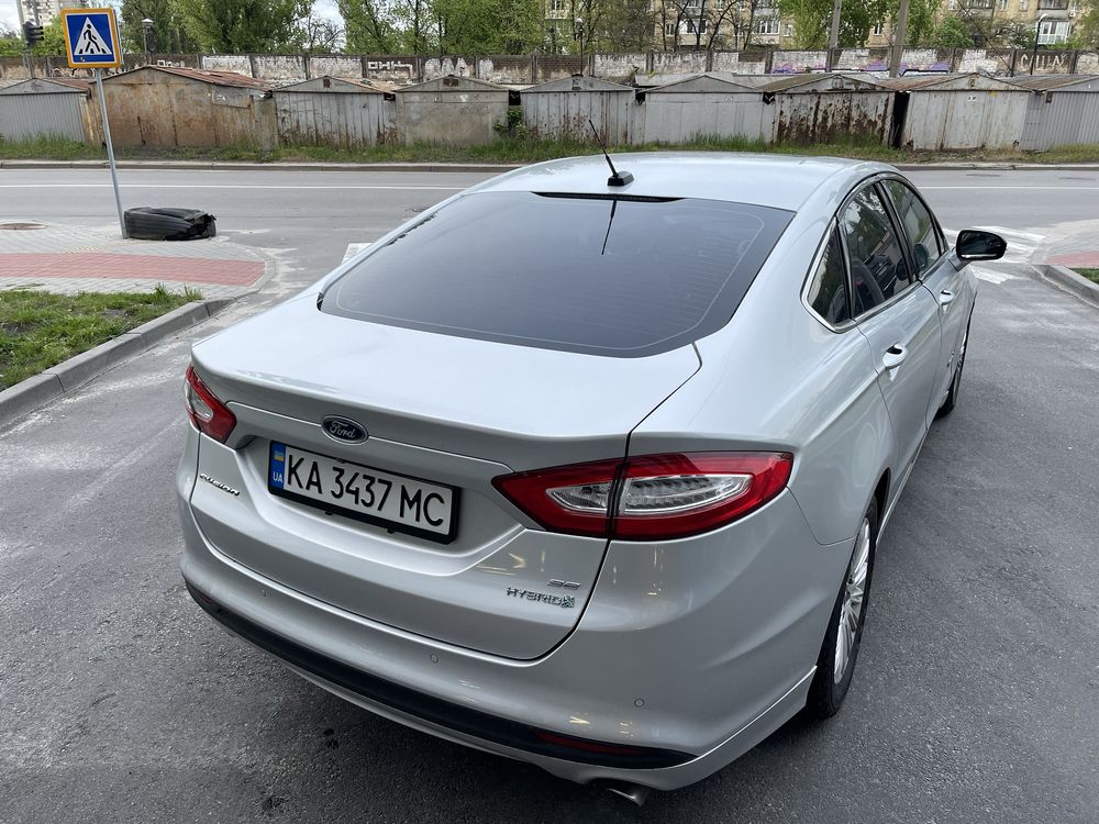 Ford Fusion 2015 2.0 Гібрид Максимальна комплектація