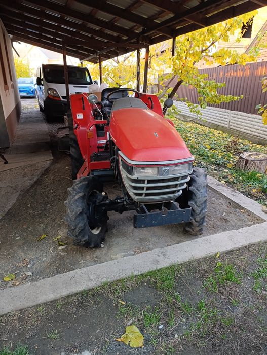 Мінітрактор Yanmar AF28