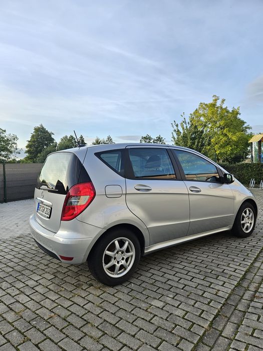Mercedes Benz A klasa 1.7 benzyna 2011