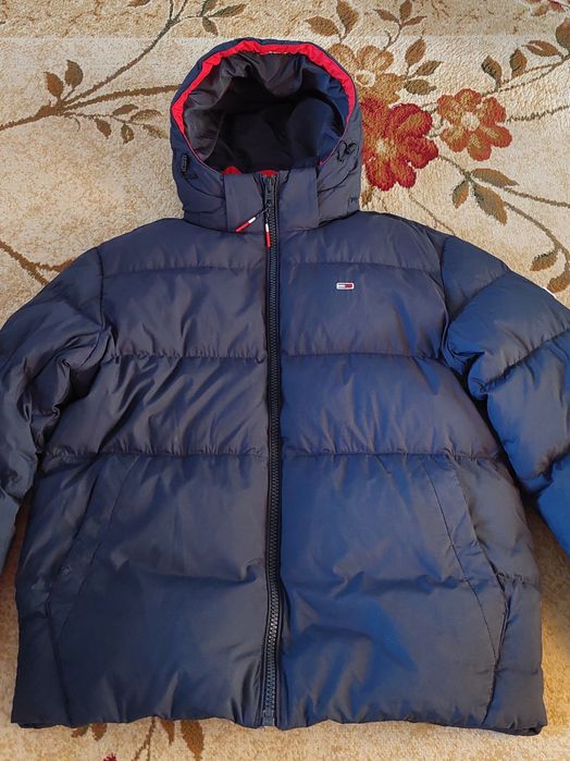 Чоловічий  дутий пуховик фірми TOMMY Jeans