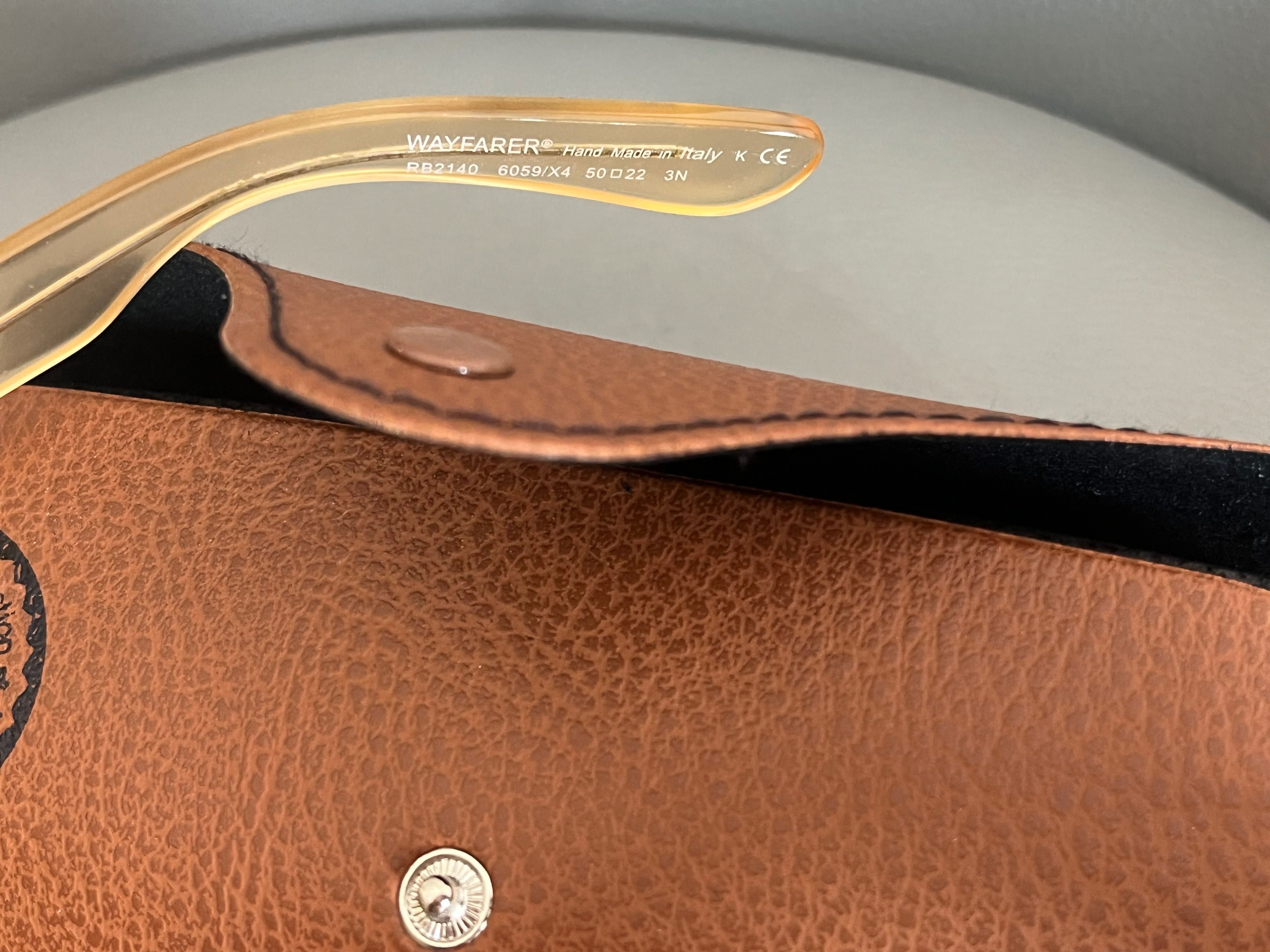Okulary przeciwsłoneczne RayBan WayFarer