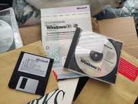 2x Win 98 komplety, Microsoft Works, plus karty PC