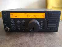 Icom IC-707, transceiver HF SSB, CW, AM  100 WATT