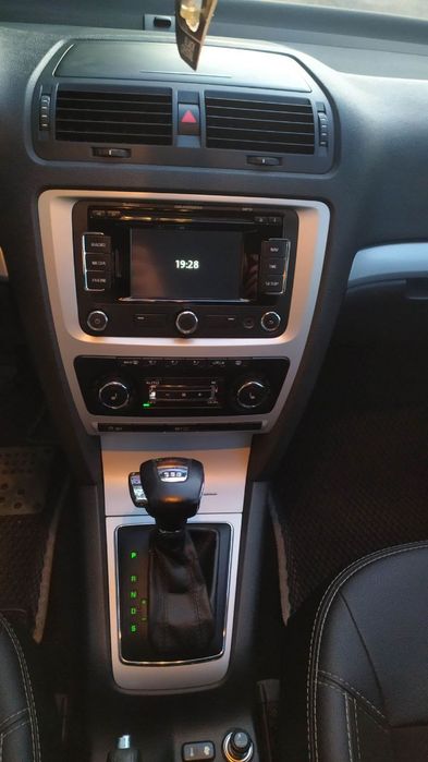 Scoda Octavia A5, ДВС 1.6 turbodiesel, КПП автомат