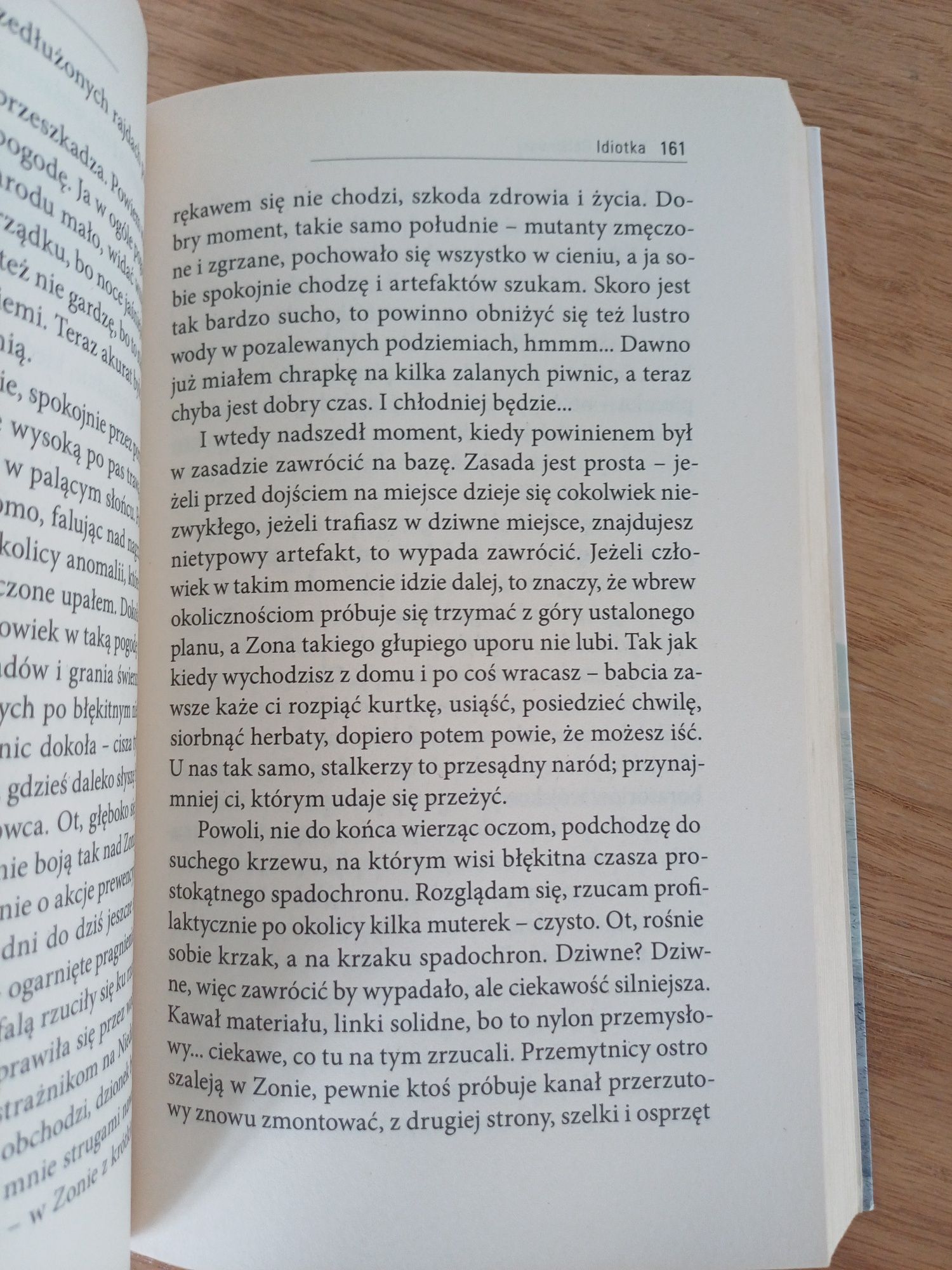 Ołowiany świt - Michał Gołkowski
