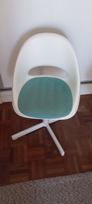 Cadeira IKEA LOBERGET/SIBBEN para criança – excelente estado