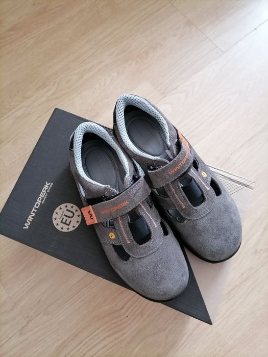 Продам обувь б/у в отличном  состоянии