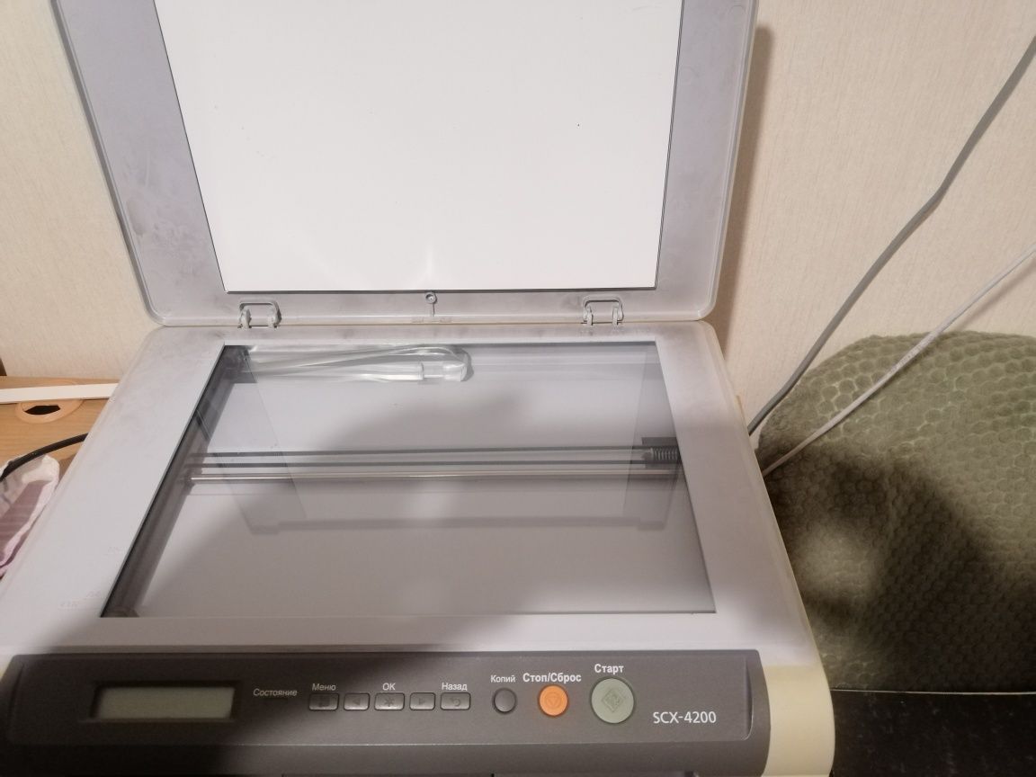 Принтер,сканер, ксерокс БФП Samsung SCX-4200